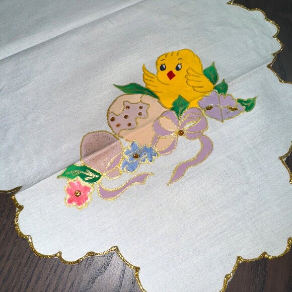OOAK Hand Painted Easter Cotton Doilies Table Centres Decor Spring Chicks Eggs - Picture 3 of 8